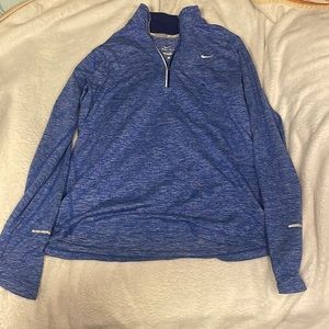 Nike dry fit size large long sleeve with thumb holes worn once